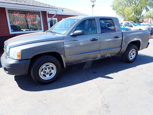 Used 2007 Dodge Dakota ST AWD/4WD image 3