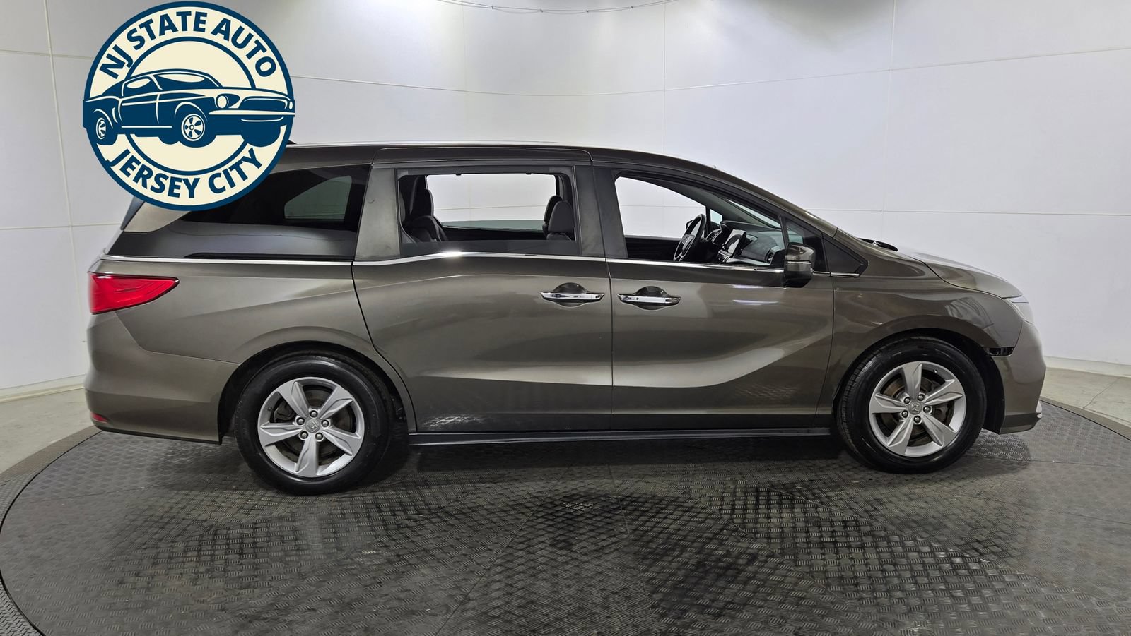 Used 2020 Honda Odyssey EX image 8