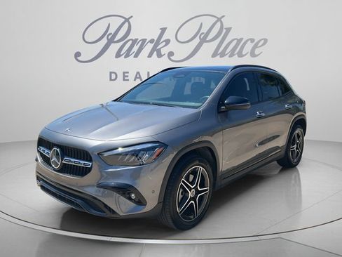 Used 2026 Mercedes-Benz GLA 250 4MATIC image 1