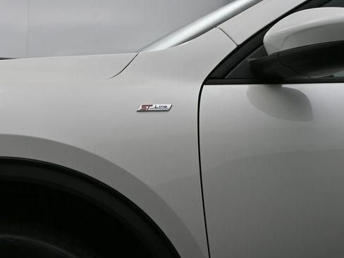 New 2025 Ford Escape ST-Line Elite image 11