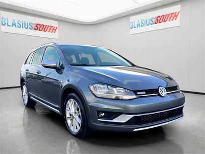 Used 2019 Volkswagen Golf Alltrack SE