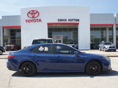 Used 2025 Toyota Camry SE