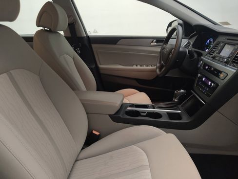 Used 2016 Hyundai Sonata SE FWD image 21