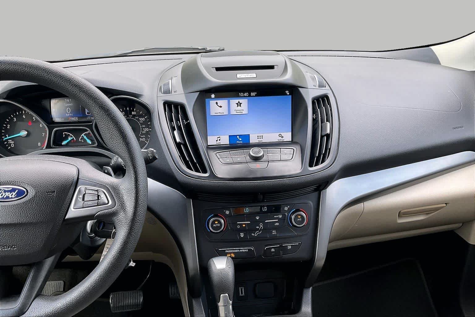 Used 2017 Ford Escape SE w/ Equipment Group 201A FWD image 7