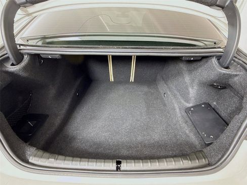 Used 2019 BMW 530i xDrive 530i xDrive w/ Convenience Package image 21