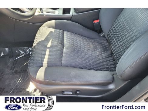 Used 2017 Nissan Altima 2.5 S w/ Power Driver Seat Package FWD image 25