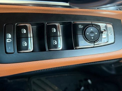 Used 2025 Kia Telluride SX Prestige X-Line AWD/4WD image 11
