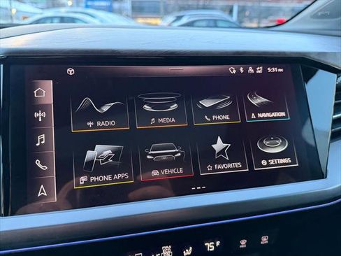 Certified 2023 Audi Q4 e-tron Premium Plus w/ Premium Plus RWD image 26