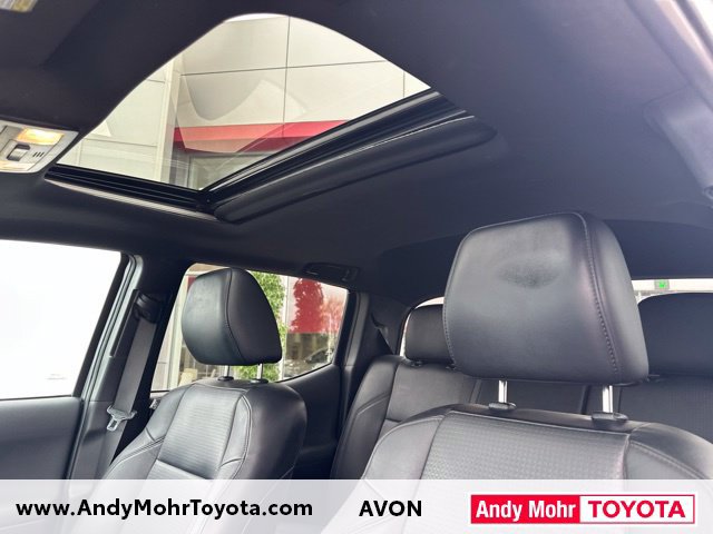 Used 2023 Toyota Tacoma TRD Sport w/ TRD Premium Sport Package AWD/4WD image 33