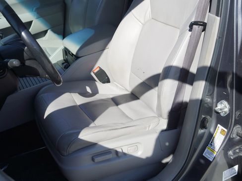 Used 2011 Honda Pilot EX-L image 19