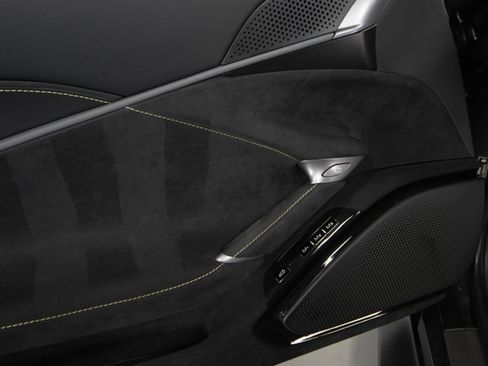 Used 2021 Ferrari Roma image 35