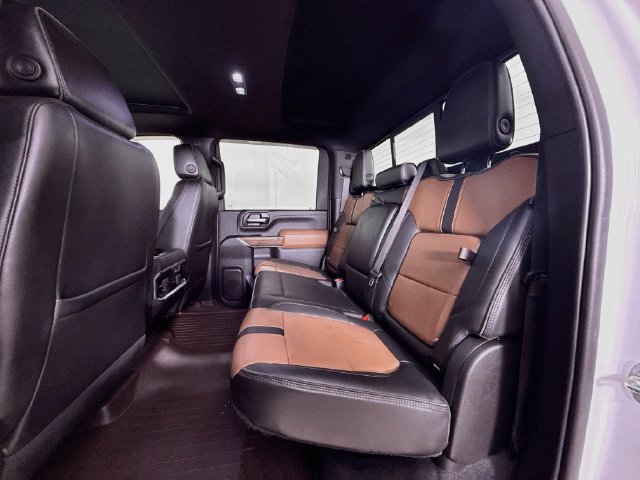 Used 2023 Chevrolet Silverado 3500 High Country w/ Z71 Off-Road Package AWD/4WD image 28