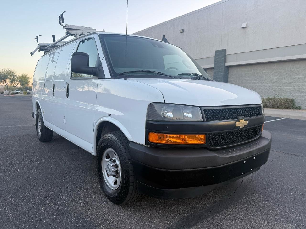 Used 2019 Chevrolet Express 2500 w/ Driver Convenience Package RWD image 1