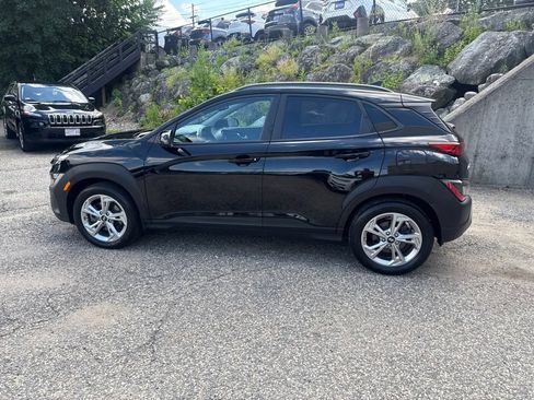 Certified 2023 Hyundai Kona SEL w/ Convenience Package AWD/4WD image 3