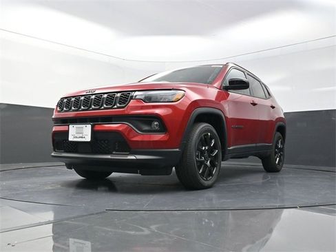 New 2026 Jeep Compass Latitude image 19