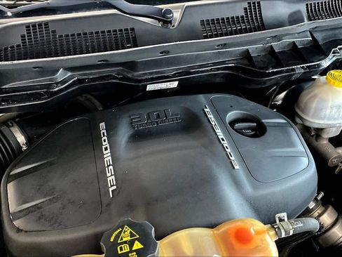 Used 2018 RAM 1500 Tradesman image 30