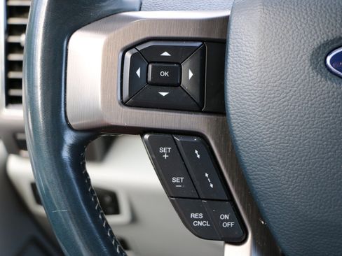 Used 2022 Ford F350 Limited AWD/4WD image 20