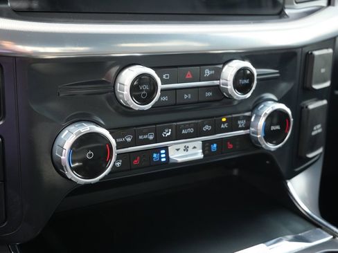 Certified 2025 Ford F150 Lariat w/ Equipment Group 501A Mid image 25