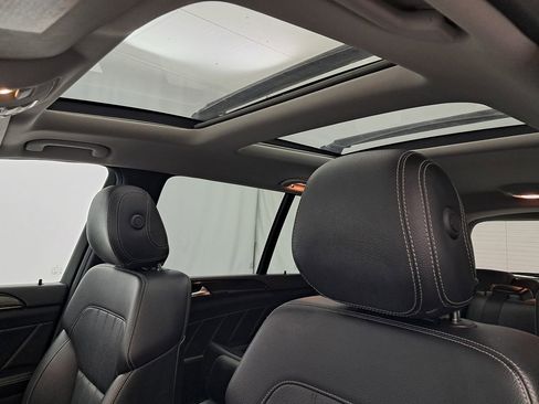 Used 2016 Mercedes-Benz GL 450 4MATIC image 7