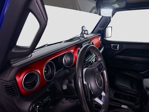 Used 2018 Jeep Wrangler Unlimited Rubicon image 23