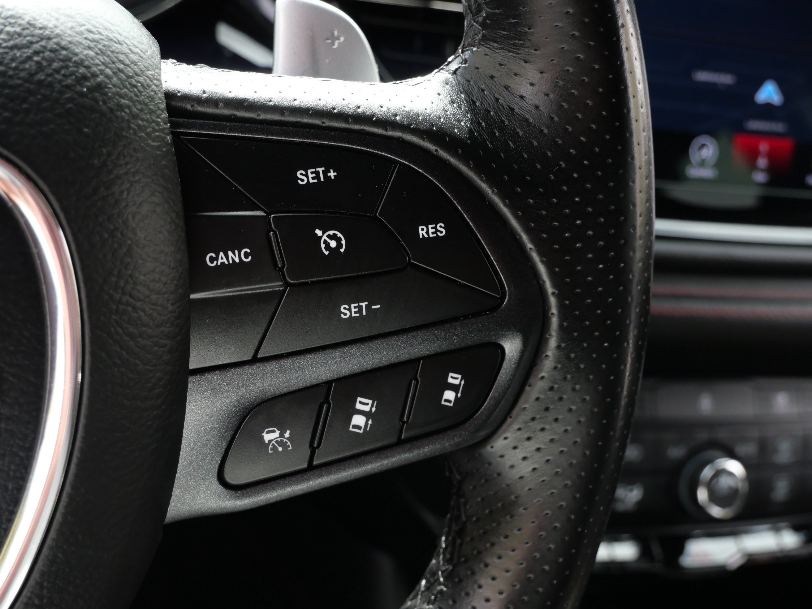 Used 2023 Dodge Durango R/T AWD/4WD image 25