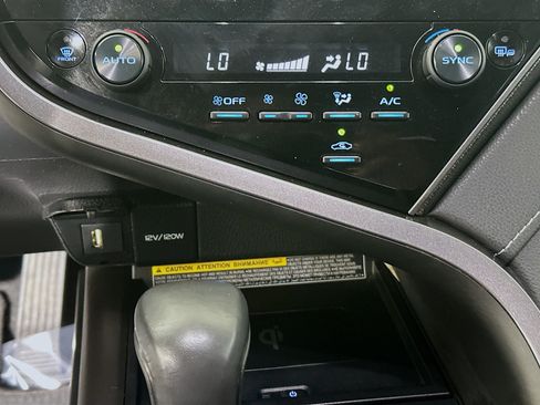 Used 2021 Toyota Camry XSE w/ Navigation Package FWD image 23