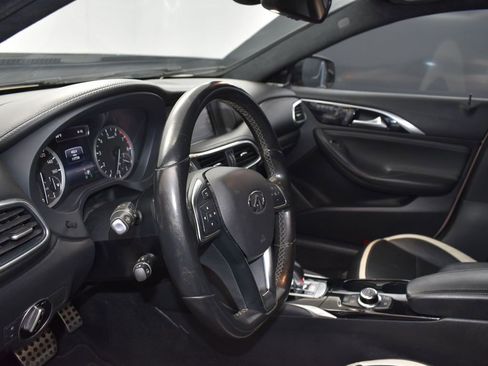 Used 2018 INFINITI QX30 Sport w/ Sport Leather Package image 12