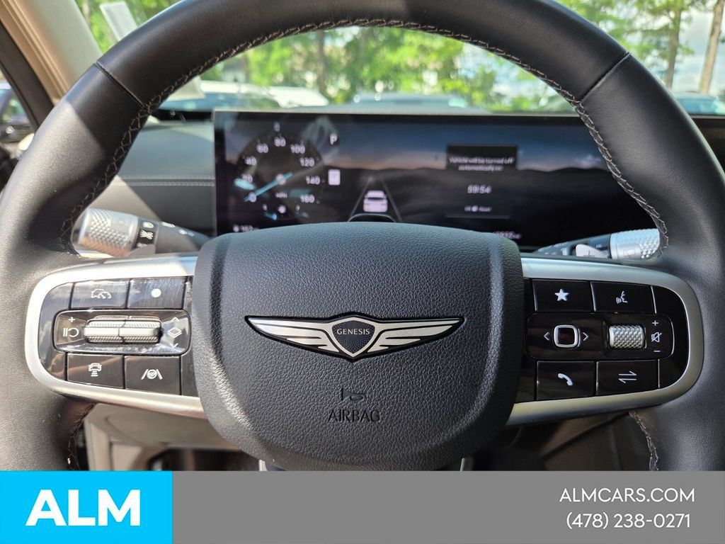 Used 2025 Genesis GV80 2.5T Standard AWD/4WD image 24