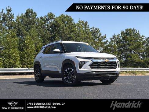 Used 2025 Chevrolet TrailBlazer LT FWD image 1