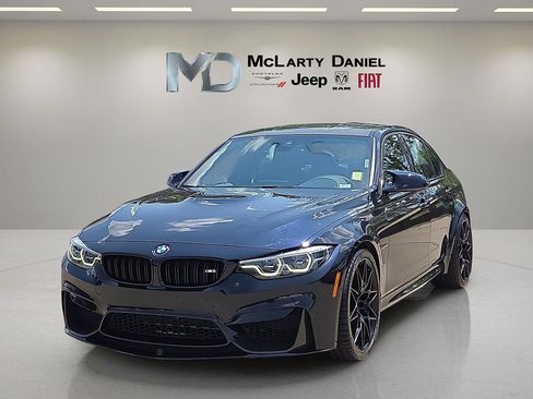 Used 2018 BMW M3 CS RWD image 2