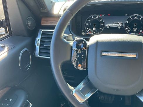 Used 2020 Land Rover Discovery HSE Luxury image 45