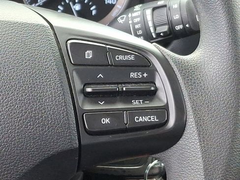 Used 2020 Hyundai Venue SE image 21