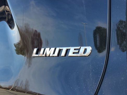 New 2025 Toyota RAV4 Limited image 7