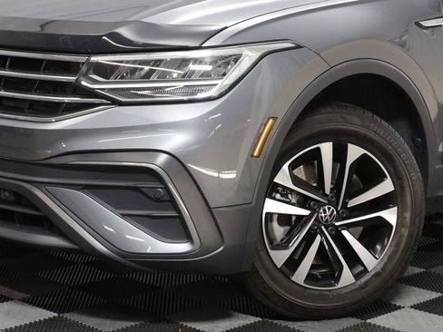 Certified 2024 Volkswagen Tiguan S AWD/4WD image 3