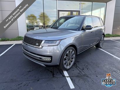 Used 2025 Land Rover Range Rover Long Wheelbase SE