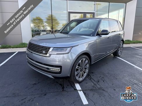 Used 2025 Land Rover Range Rover Long Wheelbase SE AWD/4WD image 1