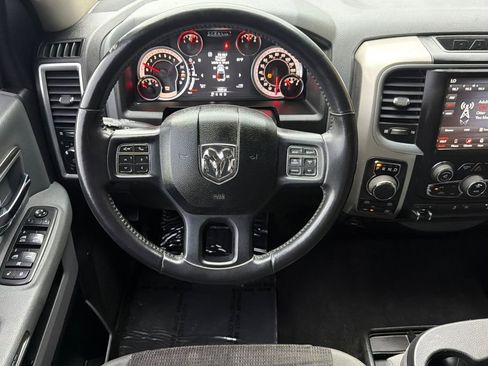 Used 2019 RAM 1500 Big Horn image 14