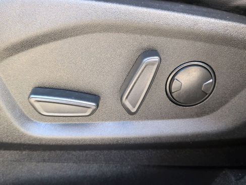 Certified 2024 Ford Edge SEL image 18