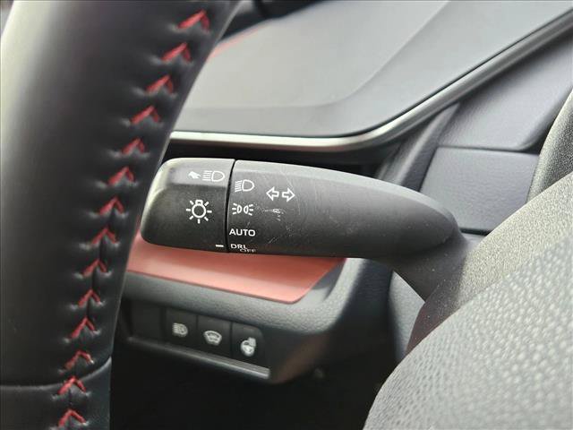 Used 2024 Toyota Prius Prime FWD image 24
