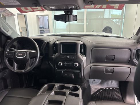 Used 2019 GMC Sierra 1500 4x4 Crew Cab w/ Convenience Package image 14