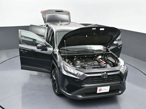 Certified 2022 Toyota RAV4 LE image 47