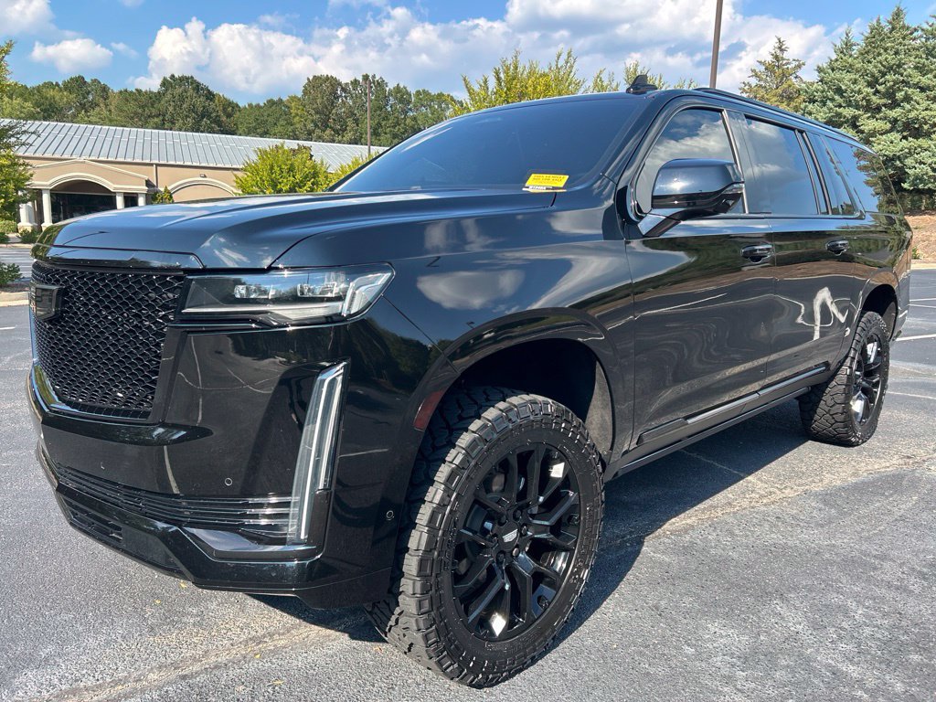Used 2021 Cadillac Escalade ESV Premium Luxury w/ LPO, Radiant Package AWD/4WD image 65