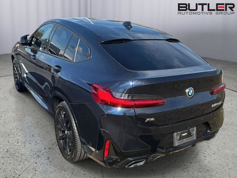 Used 2023 BMW X4 M40i image 6