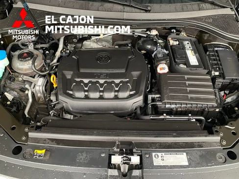 Used 2019 Volkswagen Tiguan SEL R-Line image 5