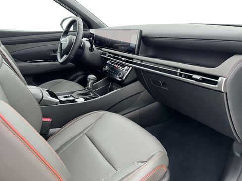 Certified 2025 Hyundai Santa Cruz Limited AWD/4WD image 15