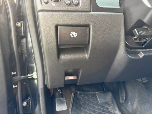 Used 2010 Chevrolet Colorado LT AWD/4WD image 29