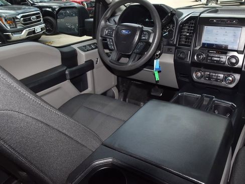 Used 2020 Ford F150 XL w/ Equipment Group 101A Mid RWD image 15