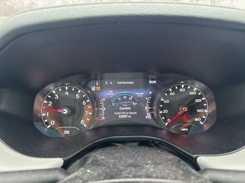 Used 2022 Jeep Compass Limited image 15