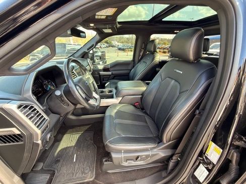 Used 2017 Ford F350 Platinum w/ Platinum Ultimate Package image 5