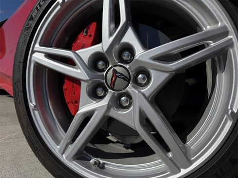 Used 2020 Chevrolet Corvette Stingray Preferred Conv w/ 2LT Preferred Equipment Group image 9